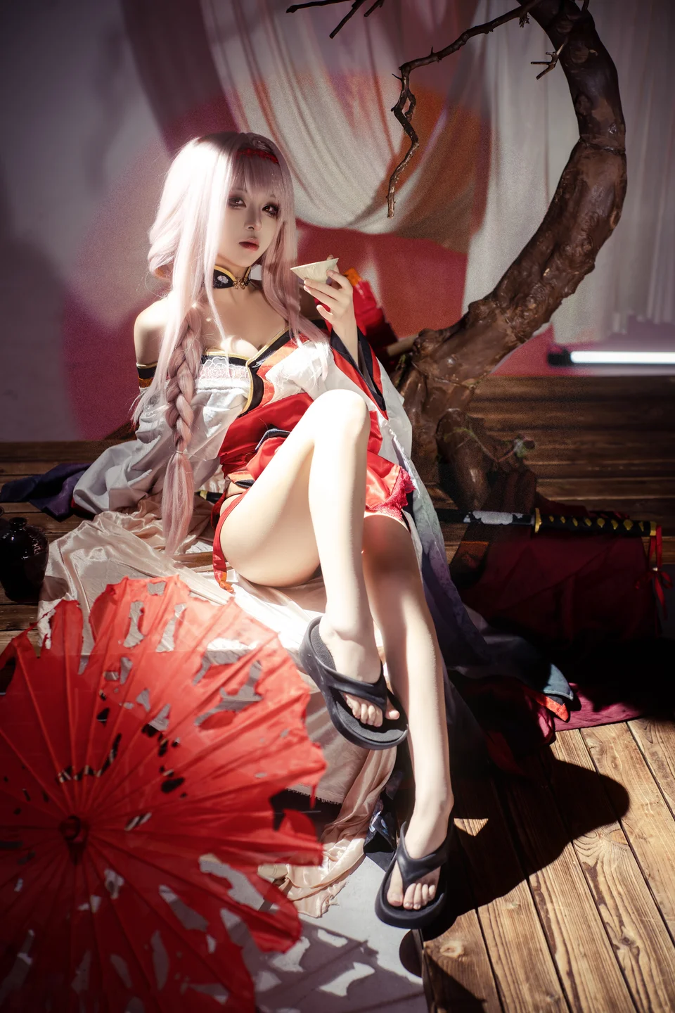 矢量鱼 - No.023 Nikke：胜利女神·暗莲 [30P-352MB] tg@simisebaisi 【丝足阁】027.webp